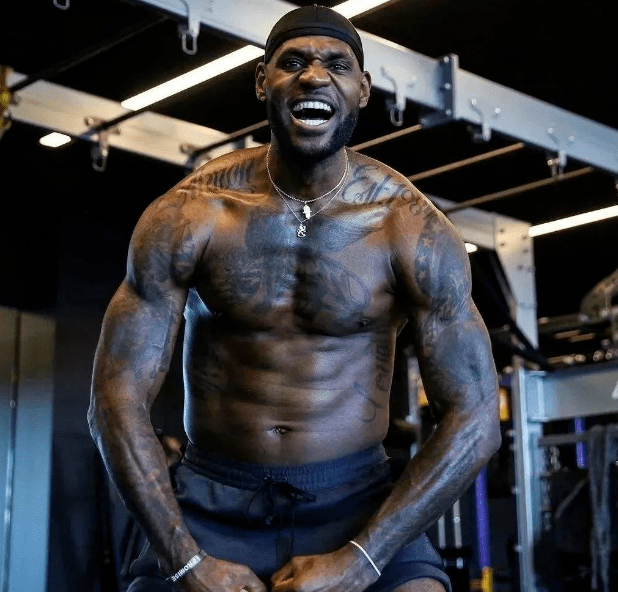 殷红连结 殷红连结